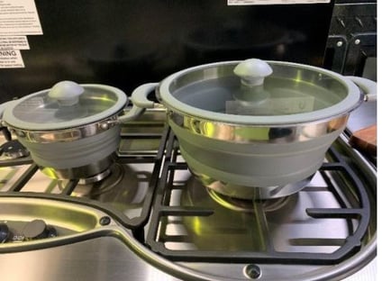 Collapsiable Sauce Pans Camper Kitchen_IMG